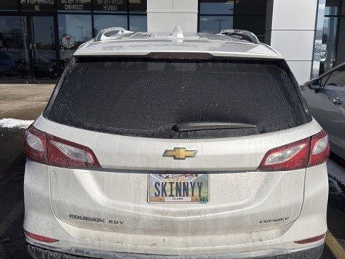 Used 2019 Chevrolet Equinox Premier image 2