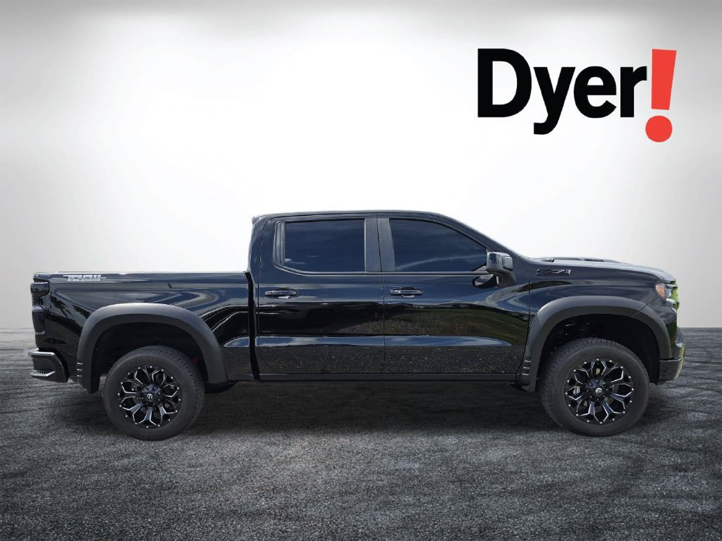 Used 2026 Chevrolet Silverado 1500 LT Trail Boss w/ LT Trail Boss Premium Package AWD/4WD image 3