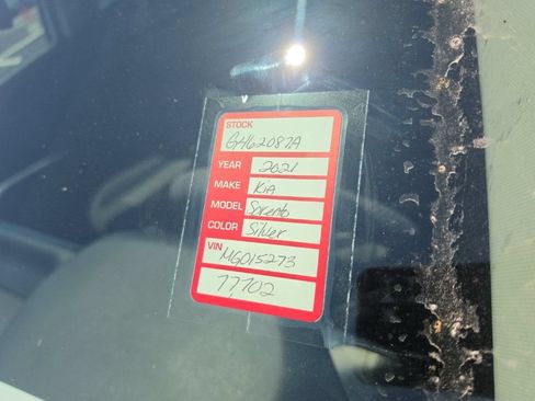 Certified 2021 Kia Sorento LX FWD image 8