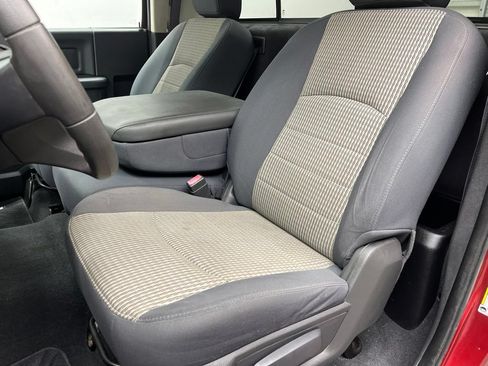 Used 2011 RAM 1500 Express AWD/4WD image 18