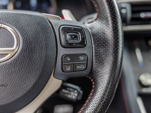 Used 2020 Lexus IS 350 F Sport w/ F Sport Package RWD image 16