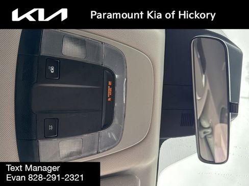 Used 2023 Kia Sorento LX image 33