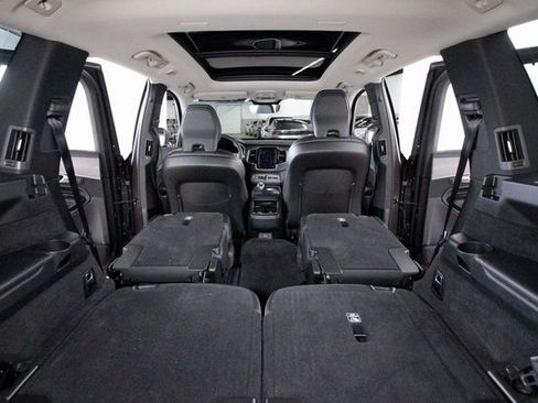 Used 2023 Volvo XC90 B6 Ultimate w/ Protection Package Premier image 32