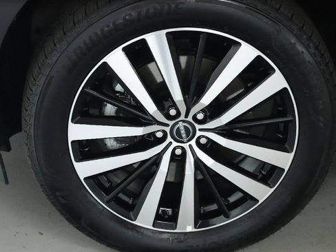 Certified 2024 Nissan Pathfinder Platinum w/ Cargo Package image 42