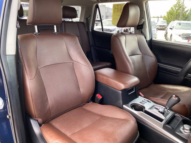 Used 2021 Toyota 4Runner Limited AWD/4WD image 9