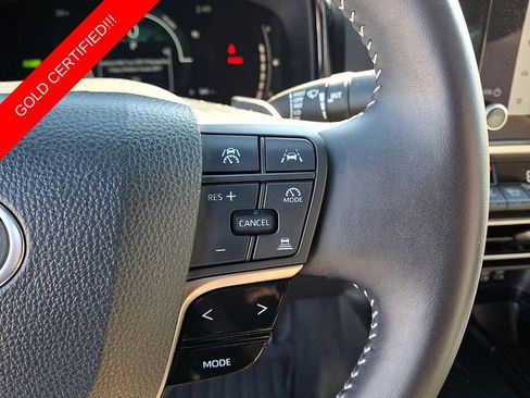 Certified 2025 Toyota Camry SE w/ Convenience Package image 22