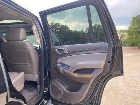 Used 2017 GMC Yukon Denali w/ Open Road Package AWD/4WD image 12