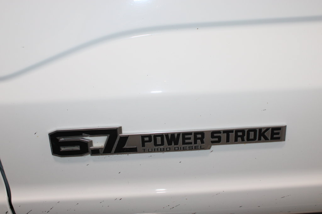 Used 2025 Ford F250 XLT AWD/4WD image 13