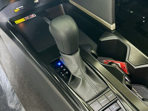 Used 2025 Toyota Camry SE FWD image 21