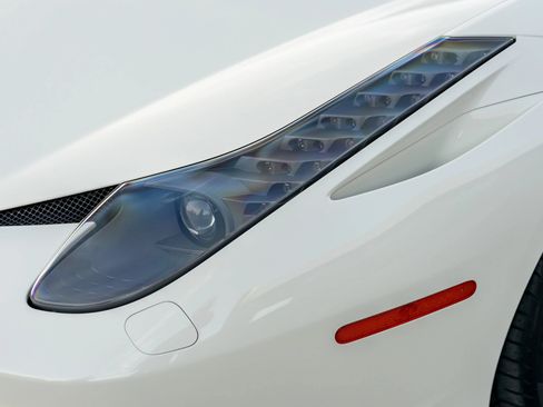 Used 2012 Ferrari 458 Italia Coupe RWD image 36