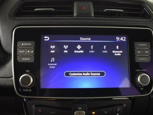 Certified 2024 Nissan Leaf SV Plus FWD image 20