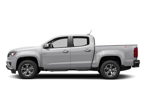 Used 2017 Chevrolet Colorado Z71 image 3