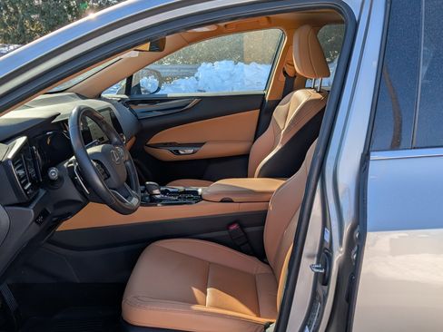 Certified 2025 Lexus NX 350 AWD image 16