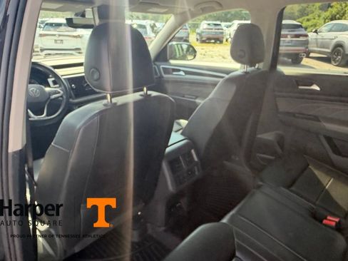 Used 2021 Volkswagen Atlas SE AWD/4WD image 11