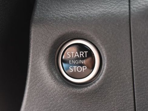 Used 2023 Nissan Frontier Pro-X w/ Technology Package image 28