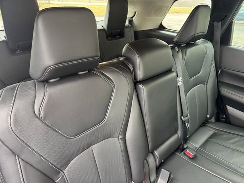 Used 2025 INFINITI QX60 Luxe image 31