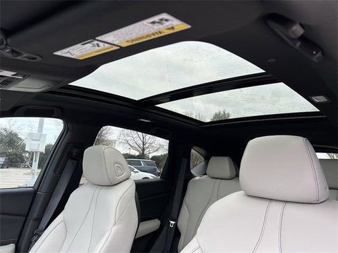 New 2026 Acura RDX SH-AWD image 24