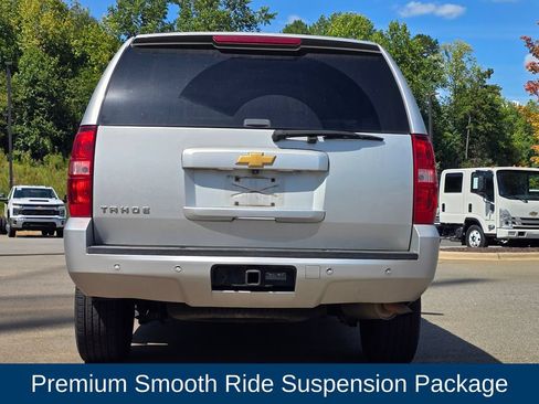 Used 2014 Chevrolet Tahoe LT RWD image 3