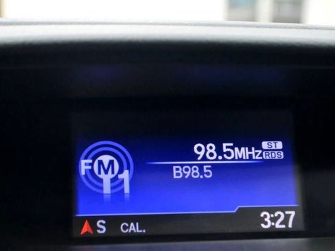 Used 2015 Honda CR-V LX image 42