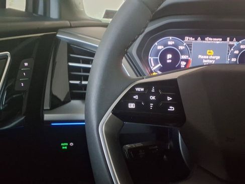 New 2025 Audi Q4 e-tron Premium Plus AWD/4WD image 12