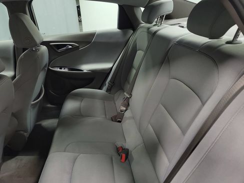 Used 2022 Chevrolet Malibu LS w/ Driver Confidence Package II FWD image 28