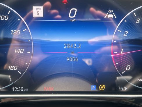 Used 2025 Mercedes-Benz E 350 Sedan image 22