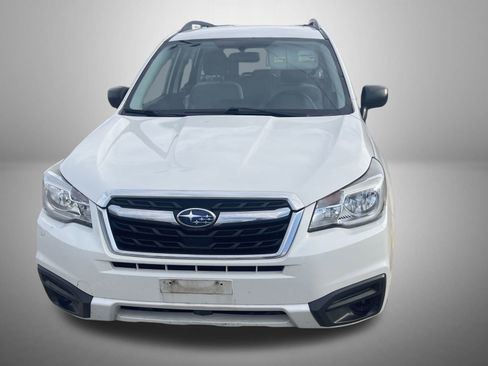 Used 2017 Subaru Forester 2.5i w/ Alloy Wheel Package image 2