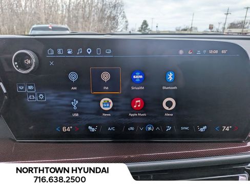 Used 2025 Chevrolet Traverse Z71 w/ Enhanced Driving Package image 25