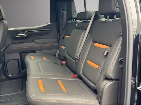 New 2026 GMC Sierra 1500 AT4 w/ AT4 Premium Package AWD/4WD image 21