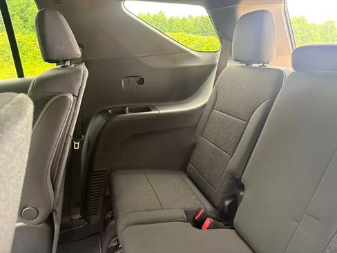 New 2026 Chevrolet Traverse LT w/ LPO, Floor Liner Package FWD image 46