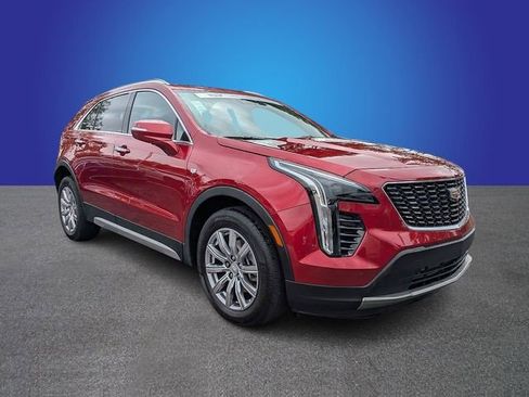 Certified 2023 Cadillac XT4 Premium Luxury w/ Cold Weather Package AWD/4WD image 8