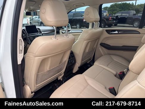 Used 2018 Mercedes-Benz GLS 450 4MATIC image 42