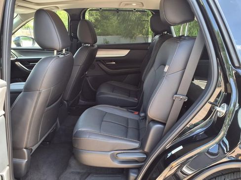 Used 2024 MAZDA CX-90 Plug-In Hybrid w/ Premium Pkg AWD/4WD image 14