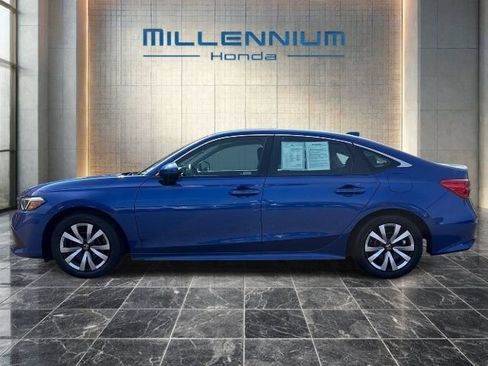 Certified 2023 Honda Civic LX image 2