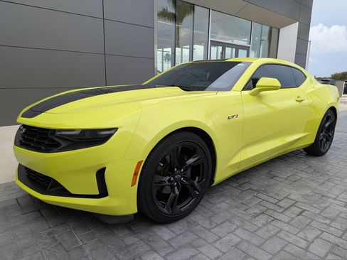 Used 2020 Chevrolet Camaro LT RWD image 1