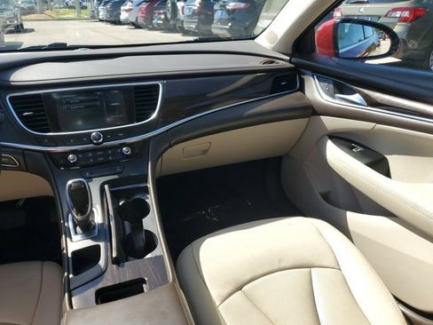 Used 2018 Buick LaCrosse Essence image 21