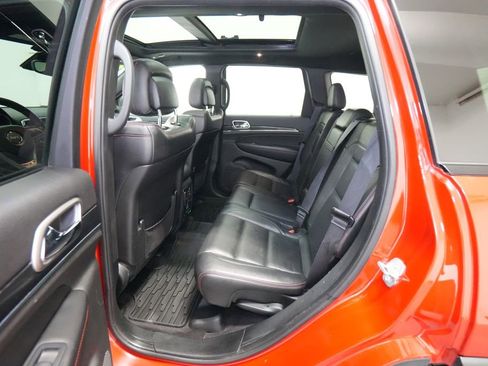 Used 2018 Jeep Grand Cherokee Trailhawk w/ Trailhawk Luxury Group image 22