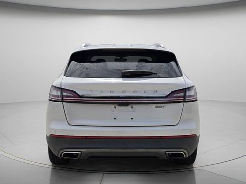 Used 2019 Lincoln Nautilus Reserve FWD image 6