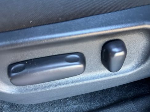 Used 2023 Toyota Tacoma TRD Off-Road w/ Advanced Technology Package image 14