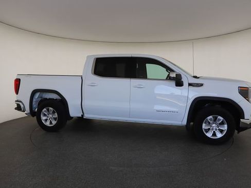 Used 2023 GMC Sierra 1500 SLE AWD/4WD image 26