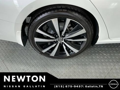 Used 2022 Nissan Altima 2.5 SR FWD image 38