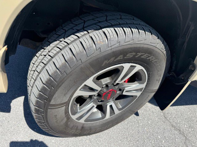 Used 2020 Toyota Tacoma TRD Sport w/ TRD Premium Sport Package AWD/4WD image 30