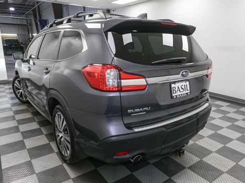 Used 2022 Subaru Ascent Limited w/ Technology Package AWD/4WD image 9