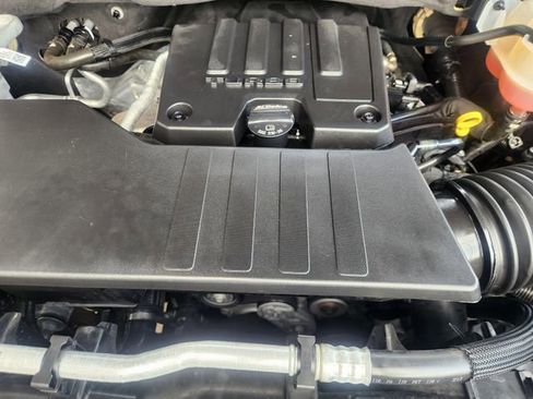 Certified 2024 Chevrolet Silverado 1500 LT image 33