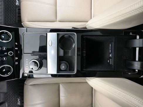 Used 2020 Land Rover Range Rover Velar R-Dynamic S image 39