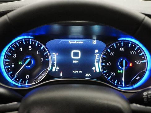 New 2026 Chrysler Pacifica Select FWD image 21