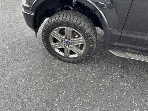 Used 2020 Ford F150 XLT w/ Equipment Group 302A Luxury image 11