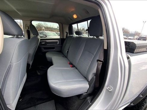 Used 2017 RAM 2500 SLT image 19