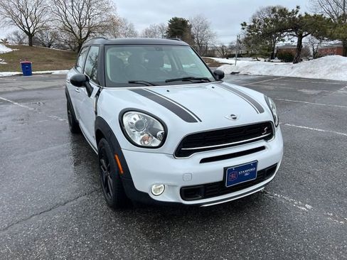 Used 2015 MINI Cooper Countryman S image 2