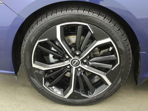 Used 2023 Nissan Altima 2.5 SR w/ SR Premium Package FWD image 29